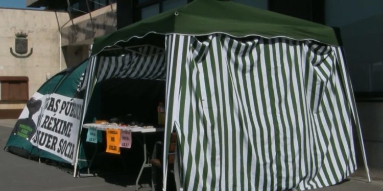 Uno de los vigueses en riesgo de desahucio acepta un piso social en Salvaterra