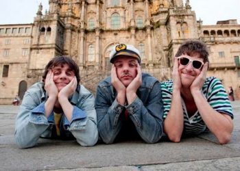 Novedades Carminha, punk-rock deslenguado, ortodoxo y festivo