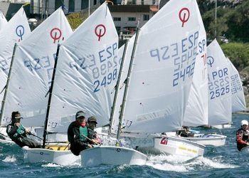 Un mar de velas inunda la Ría de Vigo