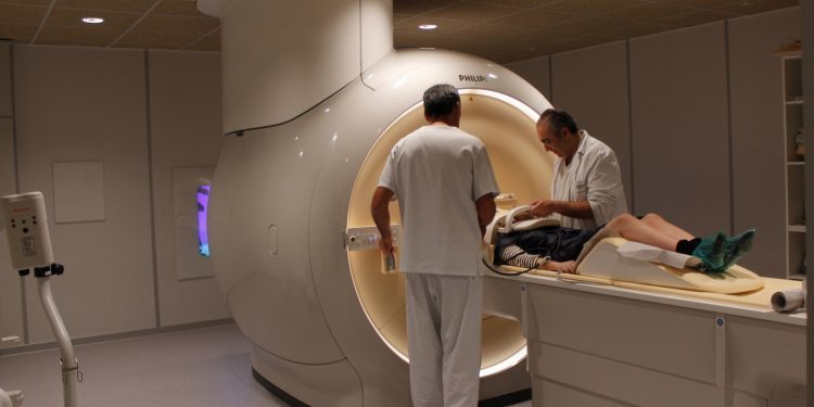 A Unidade de Resonancia Magnética intégrase no Chuvi