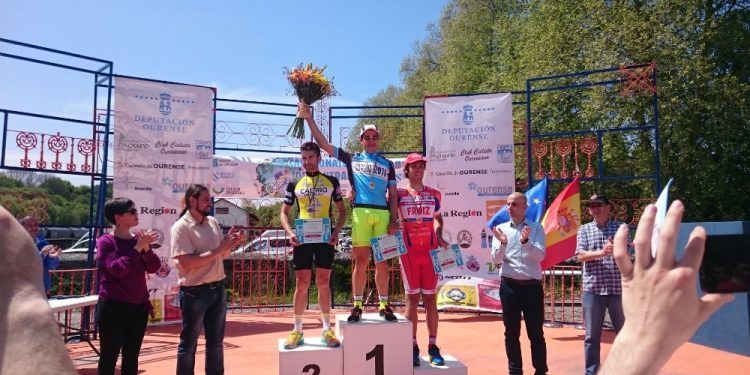 El Rías Baixas llega enrachado a la Volta a Coruña