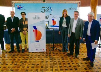 “Velas de colores”, cartel ganador del concurso para el “Rías de Galicia”