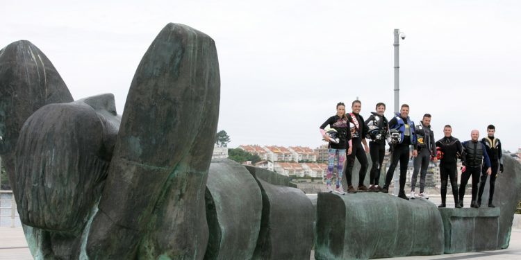 El equipo gallego de Motos Acuáticas recorre el trazado del Campeonato de España