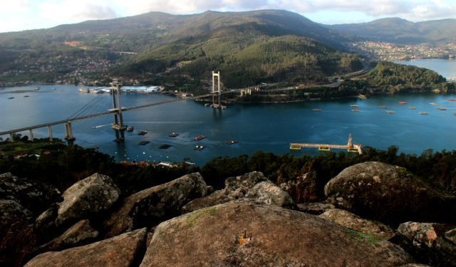 O PSOE oponse a converter o cargadoiro de Rande nun «vertedoiro»