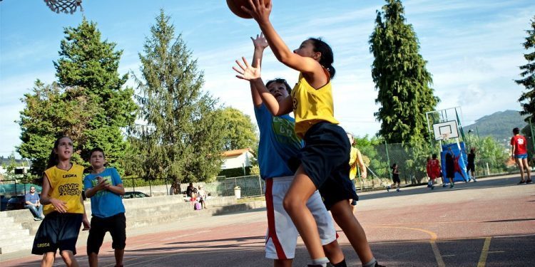 Star Girls, Runamens e Camel Team, campións do Torneo 3×3 do Seis do Nadal