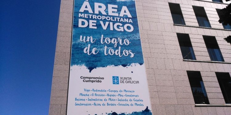 Alberto presume de Área