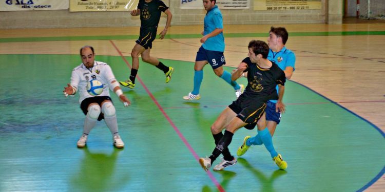 Javi ‘Chicharito’, un emigrante con un ojo puesto en la cantera viguesa