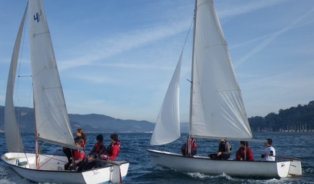 Jornada de puertas abiertas en el Náutico de Vigo para navegar