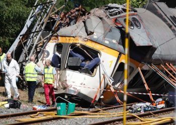 Cuatro fallecidos y nueve heridos graves tras el accidente de tren de Porriño