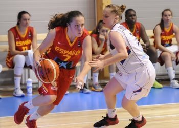 Paloma González cambia el Celta Zorka por el Aros León