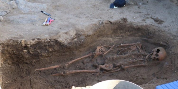 Los castros unen de nuevo a Gobierno y Diputación