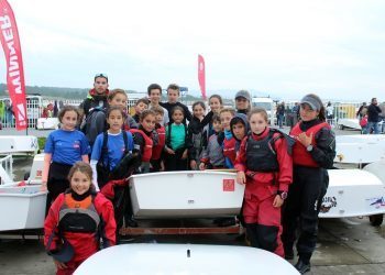 La Semana del Atlántico muestra su fuerza en Viana con regatistas de seis países