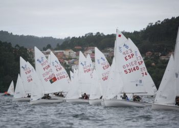 El Náutico manda en Vaurien y 420 y Portugal brilla en Láser en la Semana del Atlántico