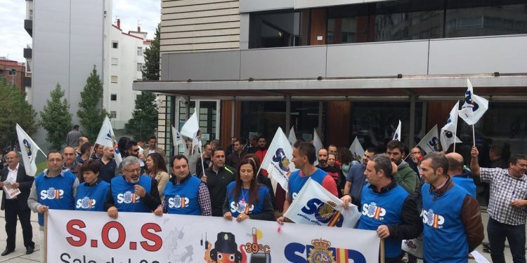 La Comisaría de Vigo no dispone de personal para atender las llamadas del 091