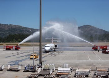 Volotea quiere “estudiar fórmulas” con el Concello para seguir operando desde Vigo