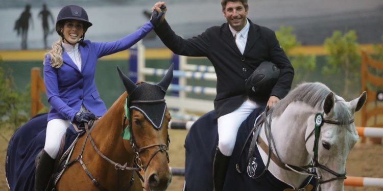 Doble victoria del vigués Carlos Domínguez en Oporto