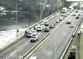 Seis heridos en el choque múltiple de Rande y otros cuatro en accidentes en la comarca