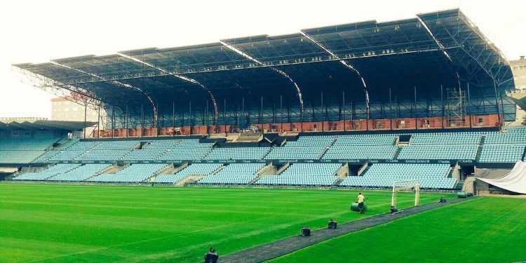 Así luce ahora la grada de Tribuna, que estará acabada para la final ante el Standard