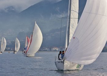Javier de la Gándara consolida su liderato en el Trofeo Banco Sabadell Clase J80