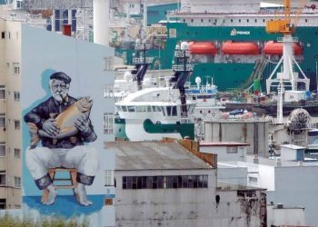 Air Nostrum promociona la «galería de arte urbano al aire libre» de Vigo