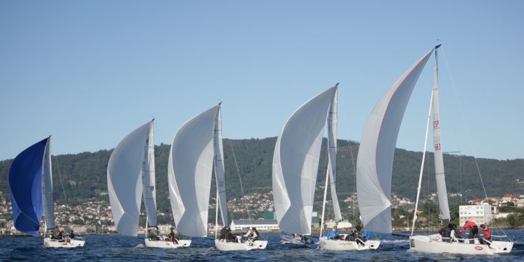 El «Noticia» se hace con la primera fase del Trofeo Pazo de Cea–Gloria de J70