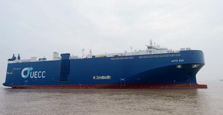 Vigo ya es el primer puerto de España con una escala regular de un buque ro-ro propulsado por gas