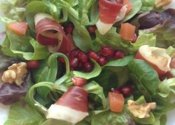 Ensalada de jamón de pato y granada