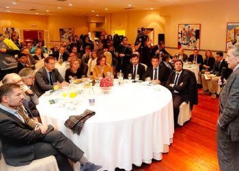 Mouriño amenaza con la marcha del Celta de Vigo y asegura que la compra de Balaídos la evitaría