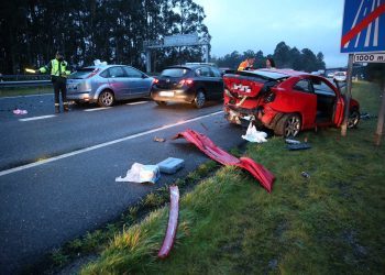 Dos accidentes en O Porriño y Mos complican el retorno a Vigo