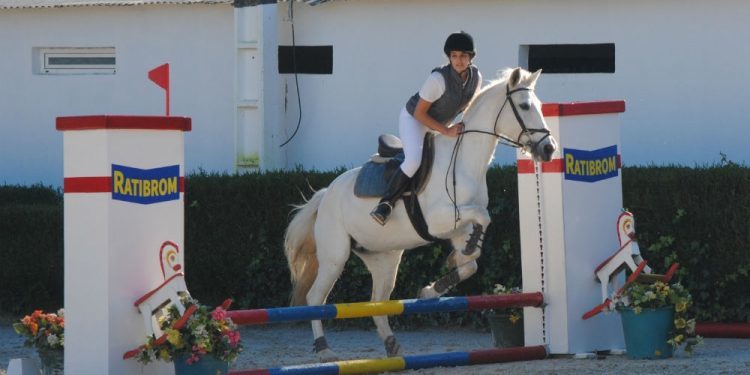 El Club Hípico El Alazán acogió la segunda jornada de la Liga Ibercaja