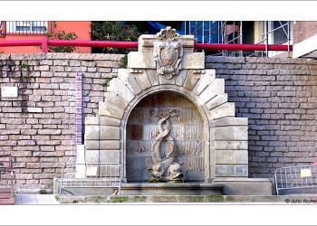 Fuente de los dragones