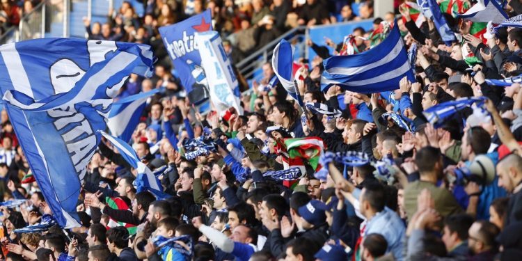 Vitoria se prepara para desembarcar en Balaídos