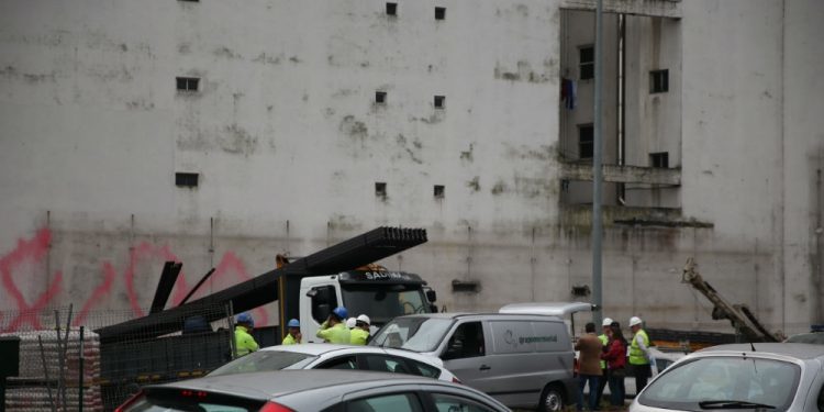 Muere otro trabajador en la misma obra de Castrelos diez meses después