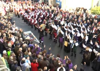 La rondalla «heavy metal» de Mos que arrasa en las redes