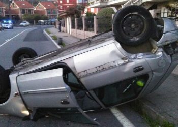 Una colisión múltiple en Moaña deja dos personas heridas