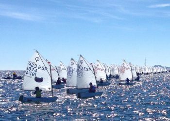 El Náutico de Vigo copa la ría el fin de semana con dos regatas y 170 barcos