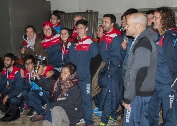 El Club Piragüismo Olívico logra once medallas en la  Copa Sipre de Rianxo
