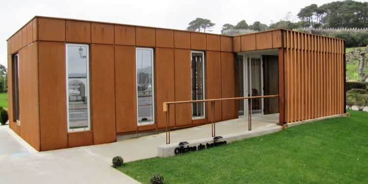 A Festa da Arribada estreará a Oficina de Turismo e vaso oficial