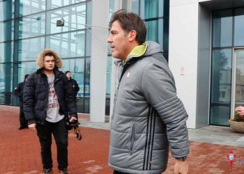 «Creo más en el espíritu que en lo táctico, tenemos que jugar bien pero apoyados en la emoción»