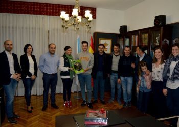 Mos homenaxea ao seu campión Íñigo Rodríguez