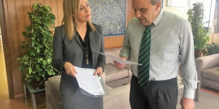 El PP solicita un pleno con la presencia de Mouriño para debatir sobre el Celta