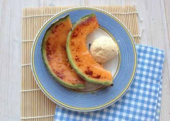 Melón a la plancha con sirope de miel y limón