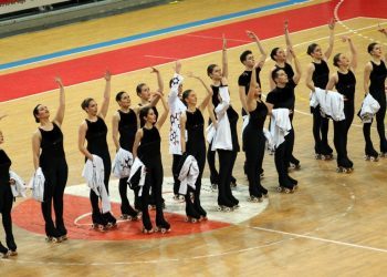 Carpa Viqueira y CPA Gondomar revalidaron su cetro gallego de grupos show