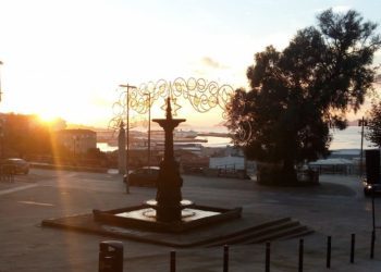 O Concello arranca a celebración do Día de Rosalía cun paseo literario