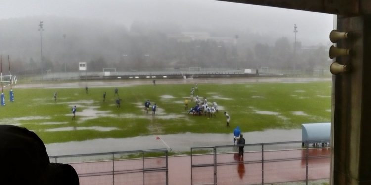 Así se jugó en As Lagoas: importante victoria del Kaleido en pleno temporal