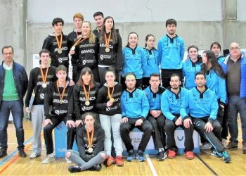 Baiona corona un nuevo éxito del bádminton gallego