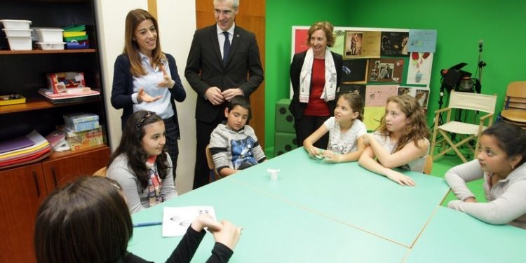 A Xunta incluirá a asignatura de «Consumo Responsable» no próximo curso para a ESO