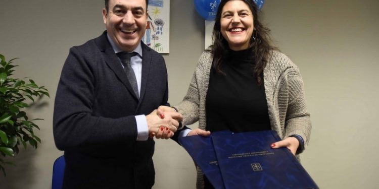 Educación e asociación Teavi colaboran na atención ao alumnado con autismo