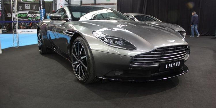 El Aston Martin DB 11, el coche más caro en el Salón del Automóvil de Vigo