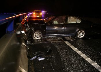 Un conductor muere en A Cañiza tras caer por un viaducto para evitar ser atropellado
